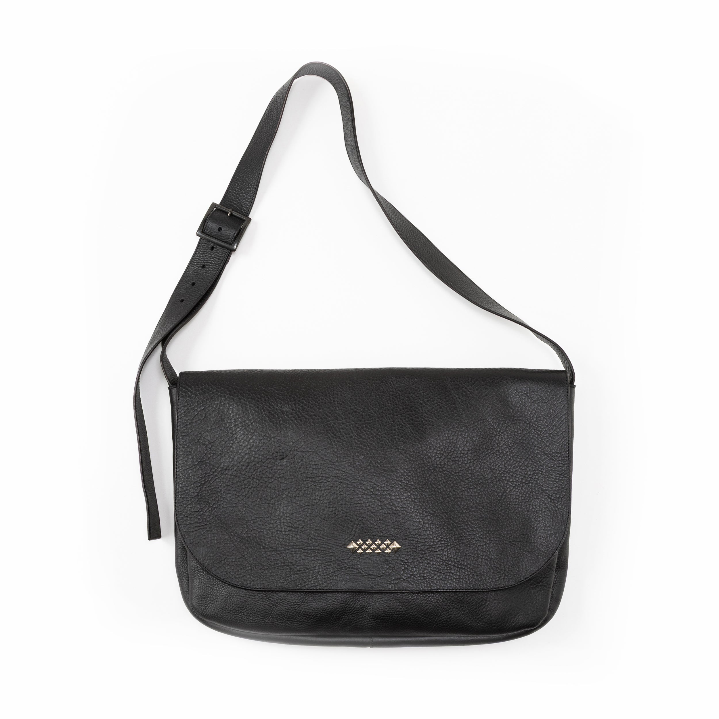 STUDS LEATHER SHOULDER BAG – CALEE ONLINE STORE
