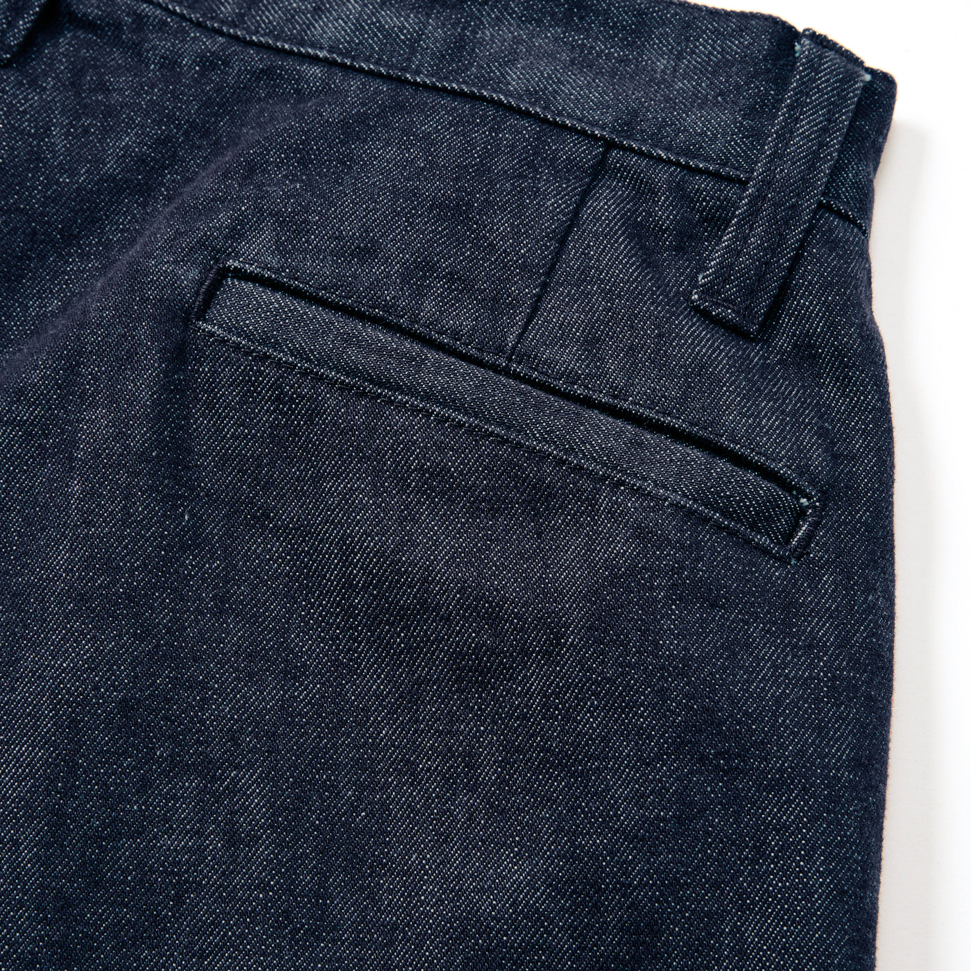VINTAGE REPRODUCT DENIM TUCK TROUSERS ＜INDIGO＞