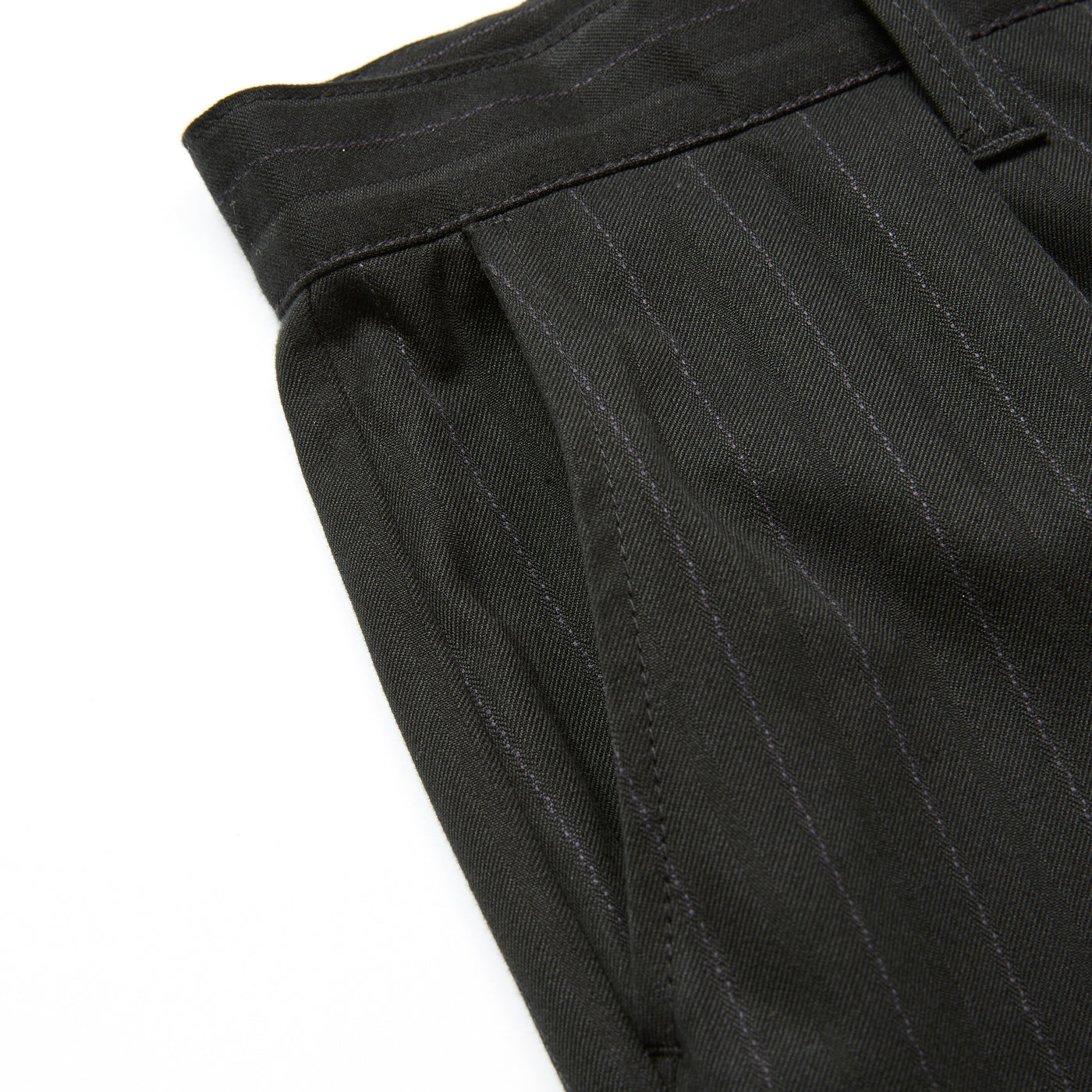 PINSTRIPE TUCK WIDE SLACKS