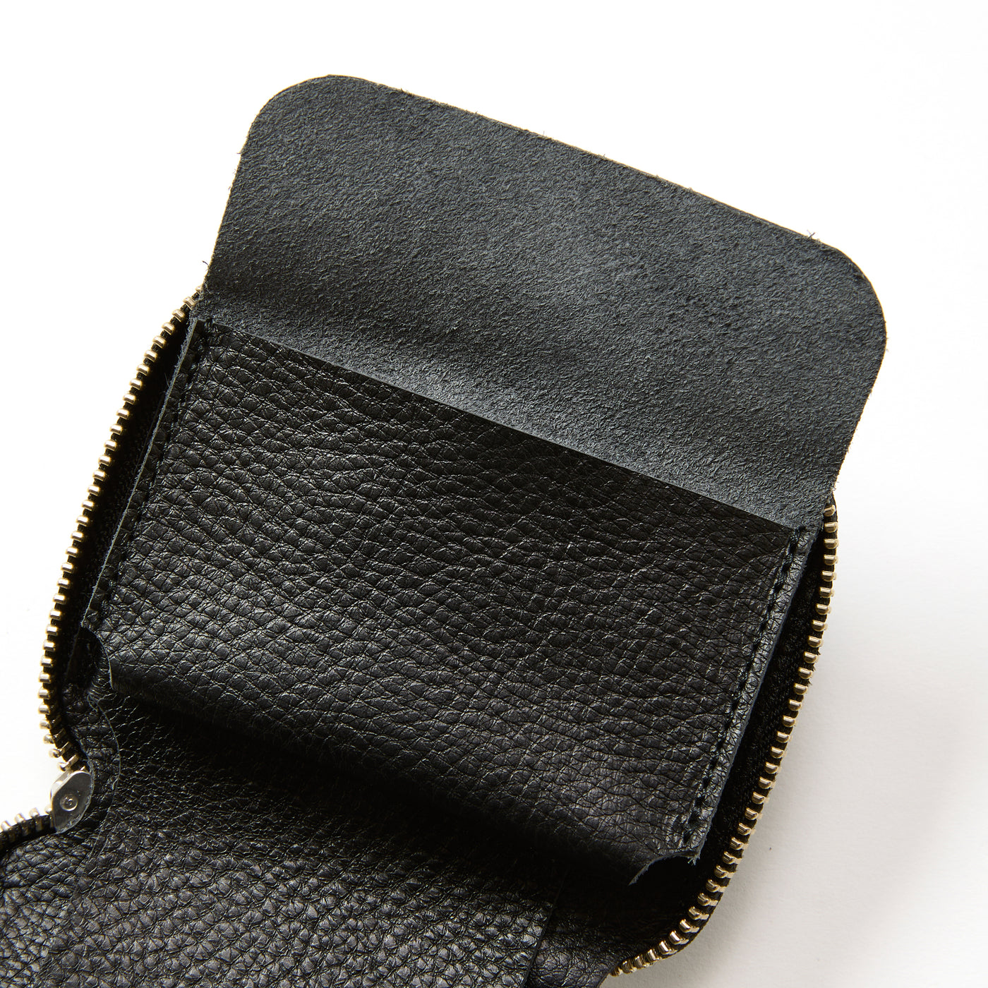 PLANE LEATHER ZIP MULTI WALLET ＜STUDS CHARM＞