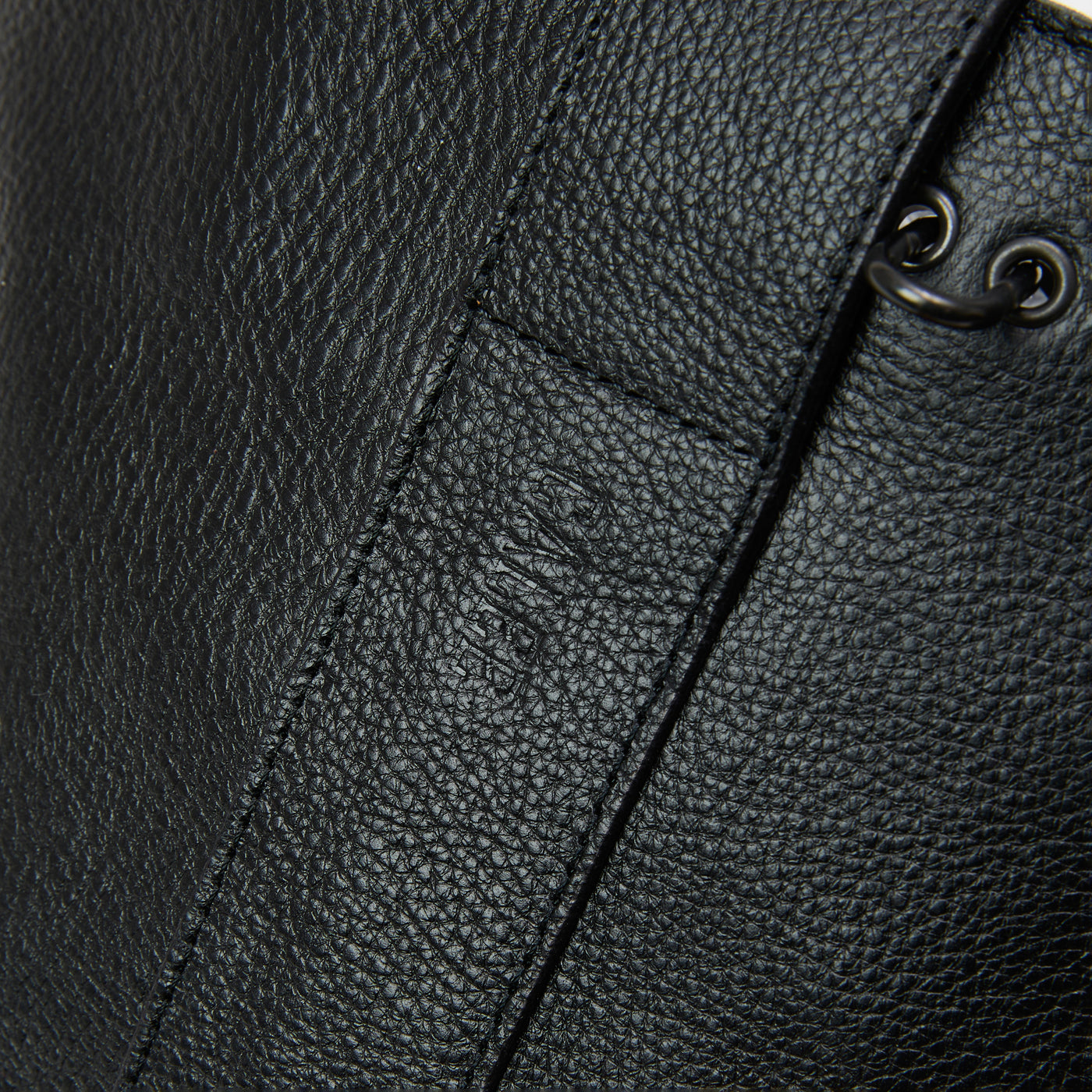 STUDS LEATHER BUCKET BAG