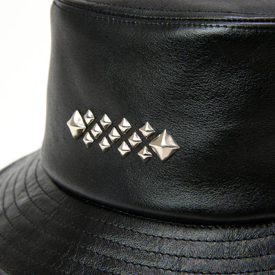 STUDS LEATHER BUCKET HAT