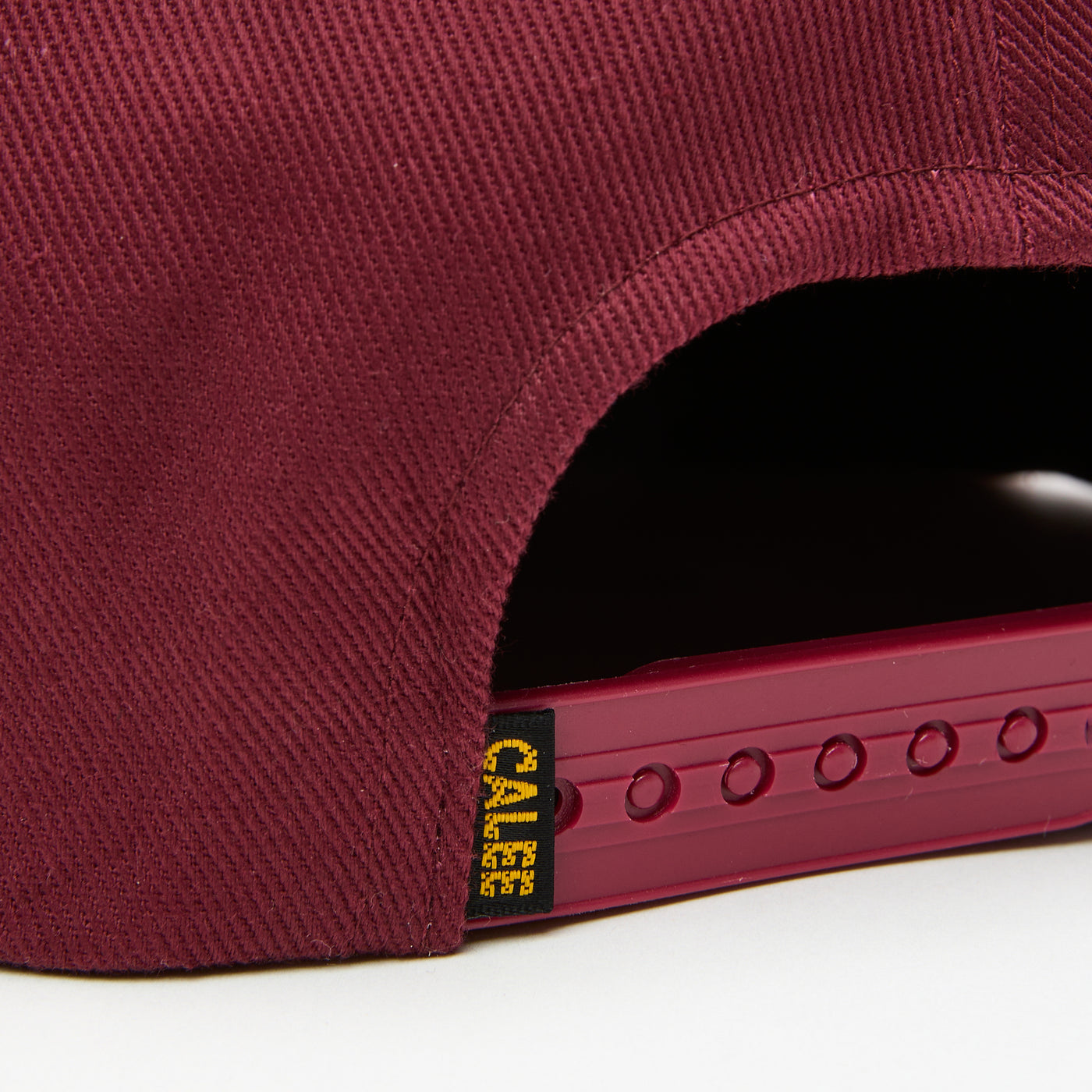 EMBLEM LOGO TWILL CAP