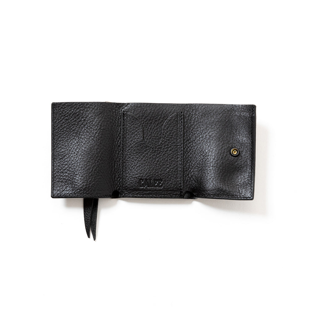 PLANE LEATHER MULTI WALLET ＜STUDS CHARM＞