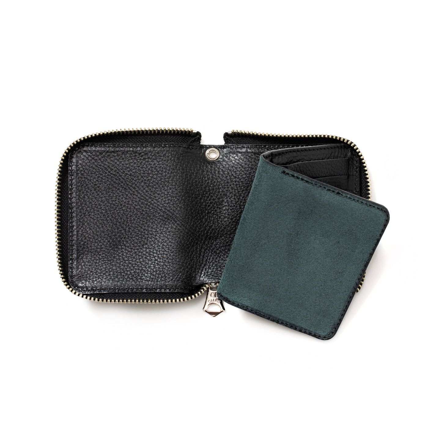 ROUND ZIP LEATHER SHORT WALLET