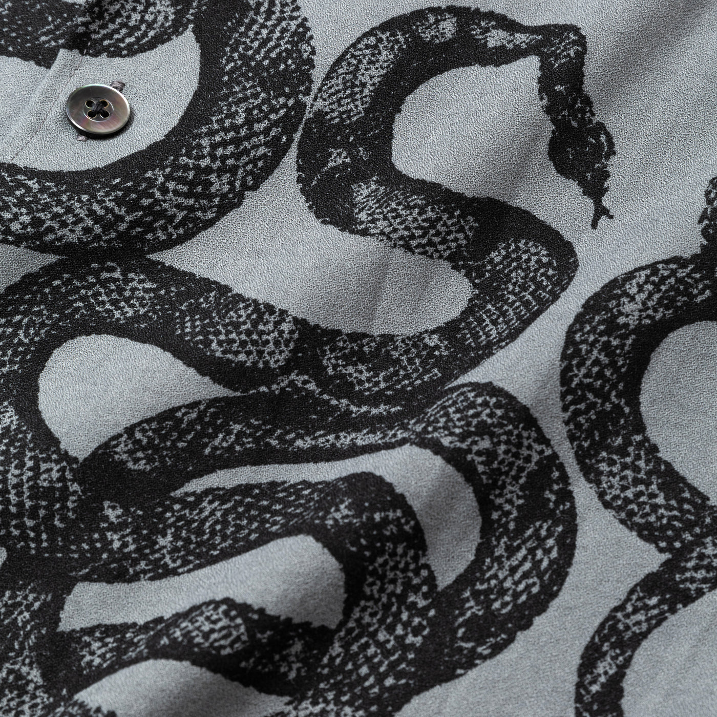 5 SLEEVES DROP SHOULDER SH <SNAKE PATTERN>