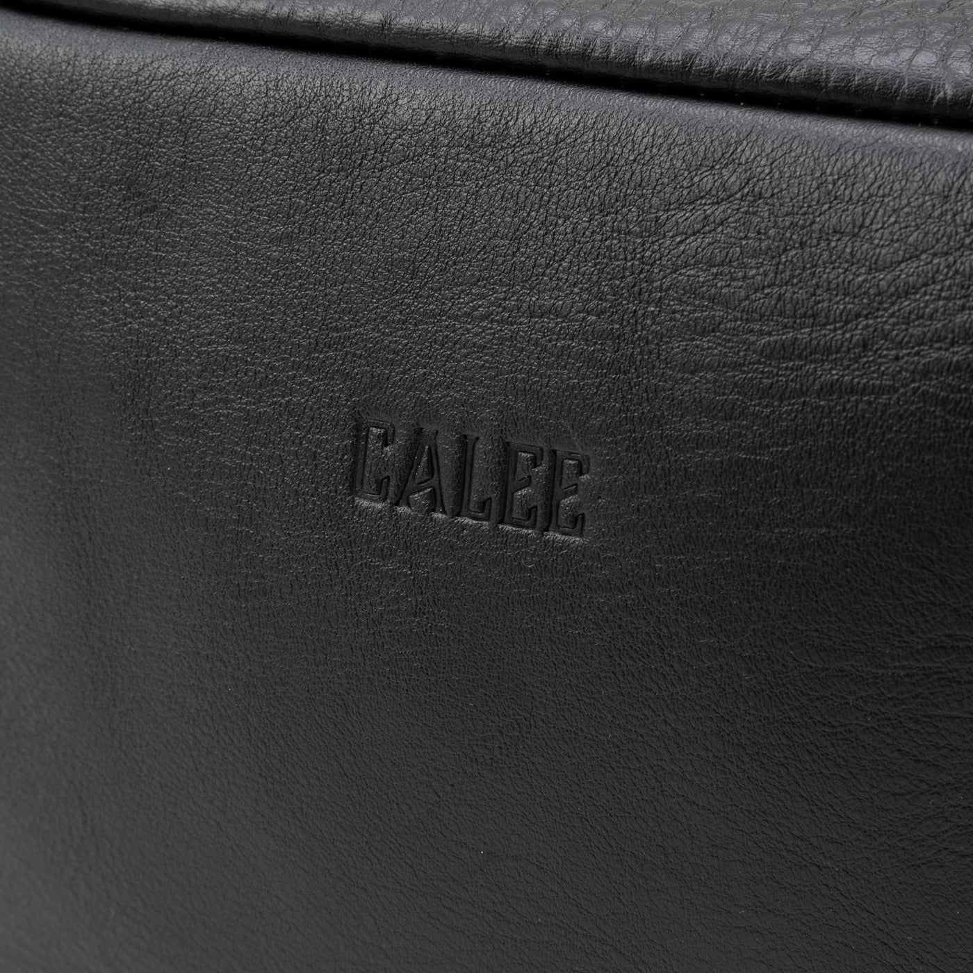 BLACK STUDS LEATHER SHOULDER BAG ＜EXCLUSIVE＞