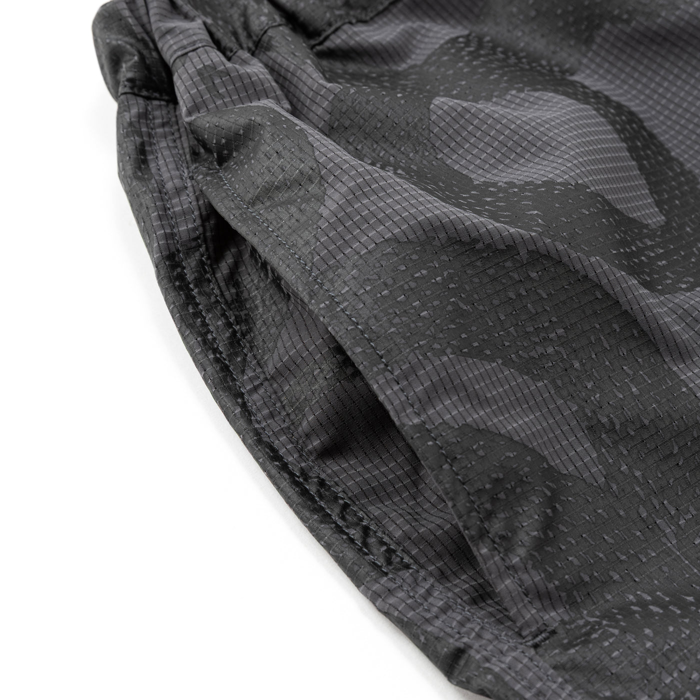 DOTAIR®︎ SNAKE PATTERN EASY SHORTS – CALEE ONLINE STORE