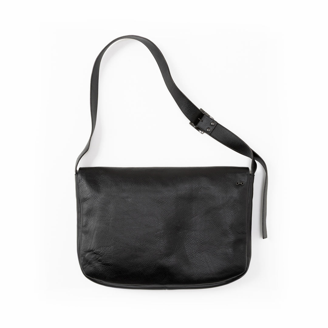STUDS LEATHER SHOULDER BAG – CALEE ONLINE STORE