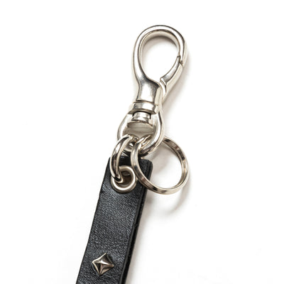 STUDS & KNITTING LEATHER LONG KEY RING