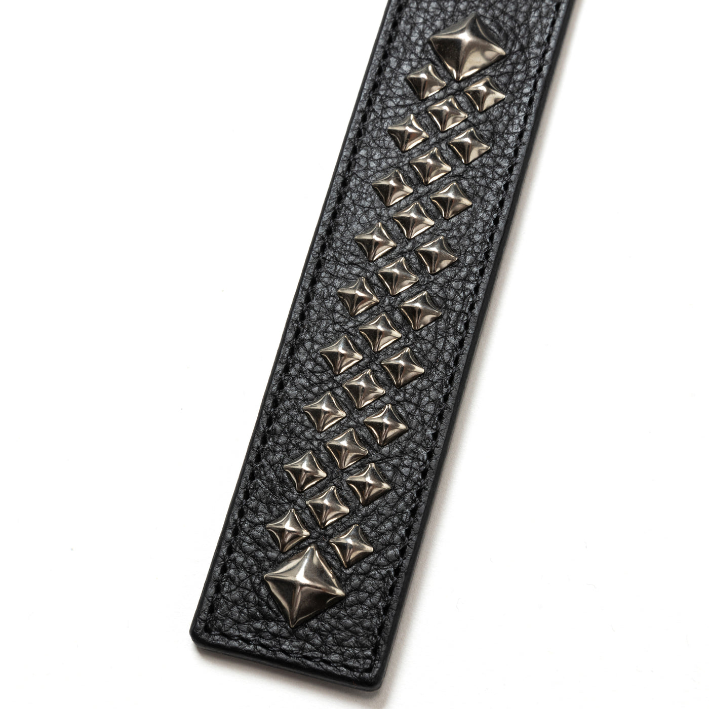 STUDS LEATHER FLAT LONG KEY RING