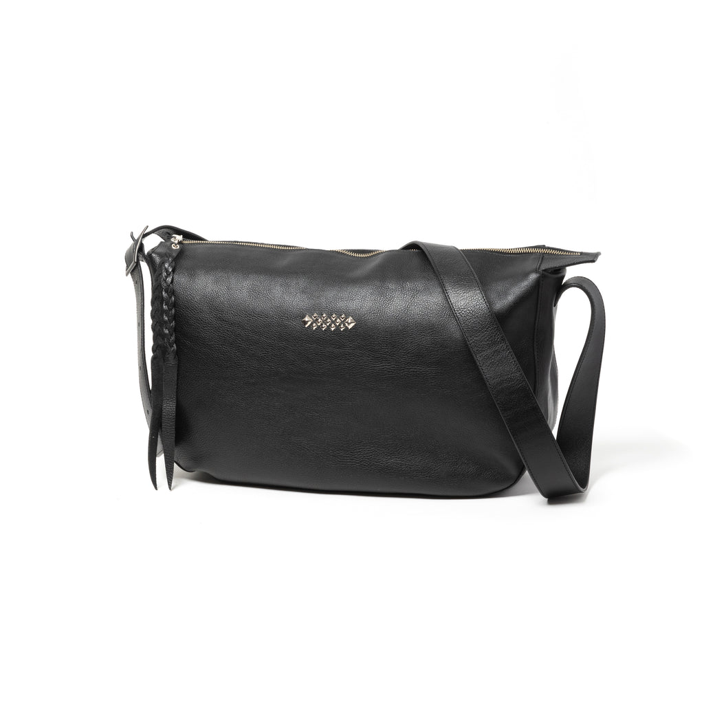 CALEE/Studs leather shoulder pouch（Black）［スタッズレザー